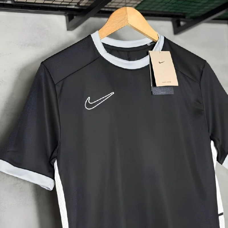 Camiseta Nike Dri Fit Academy Masculina